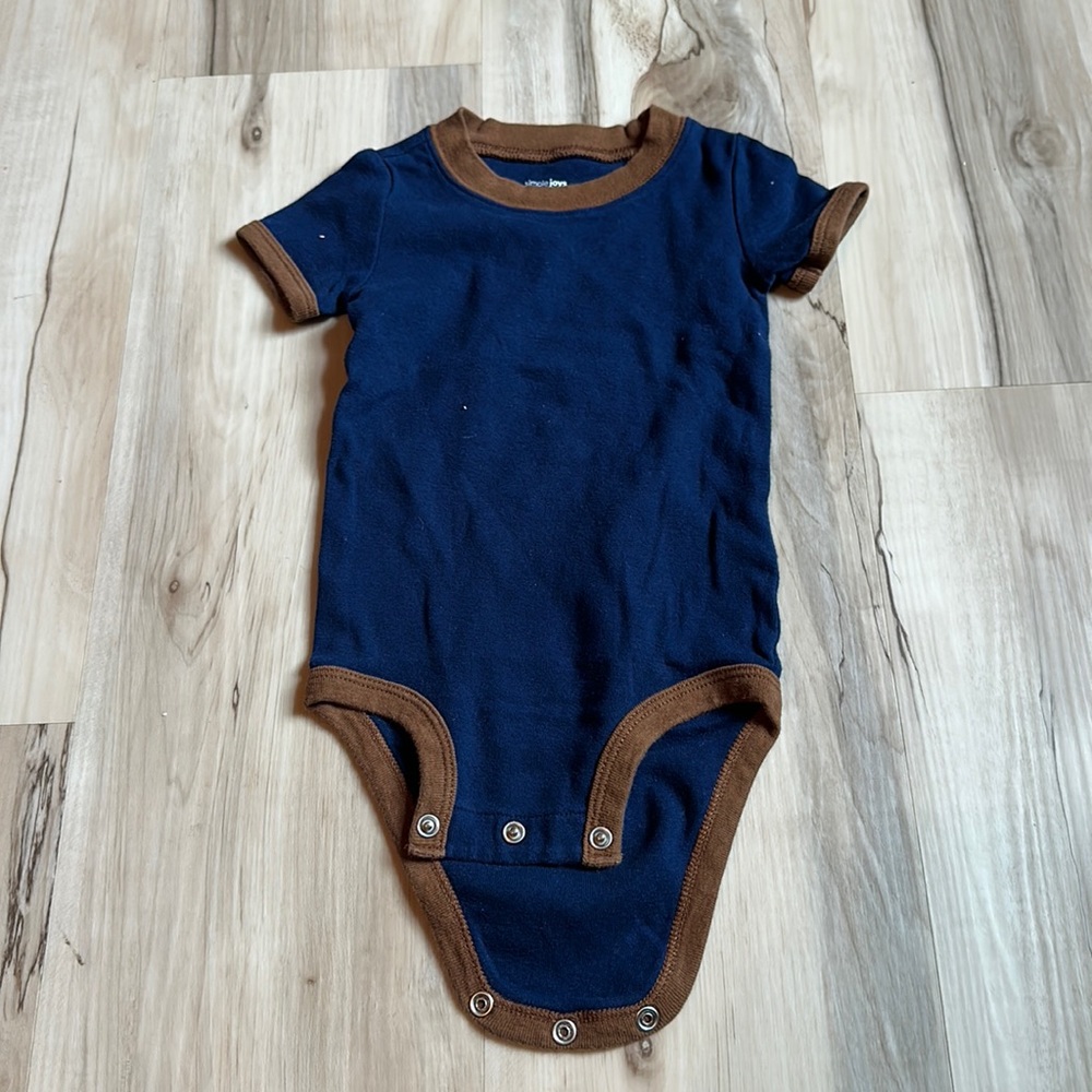 Carters 12m onesie